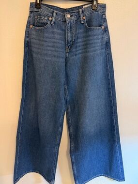 GAP Baggy Mid Rise Jean